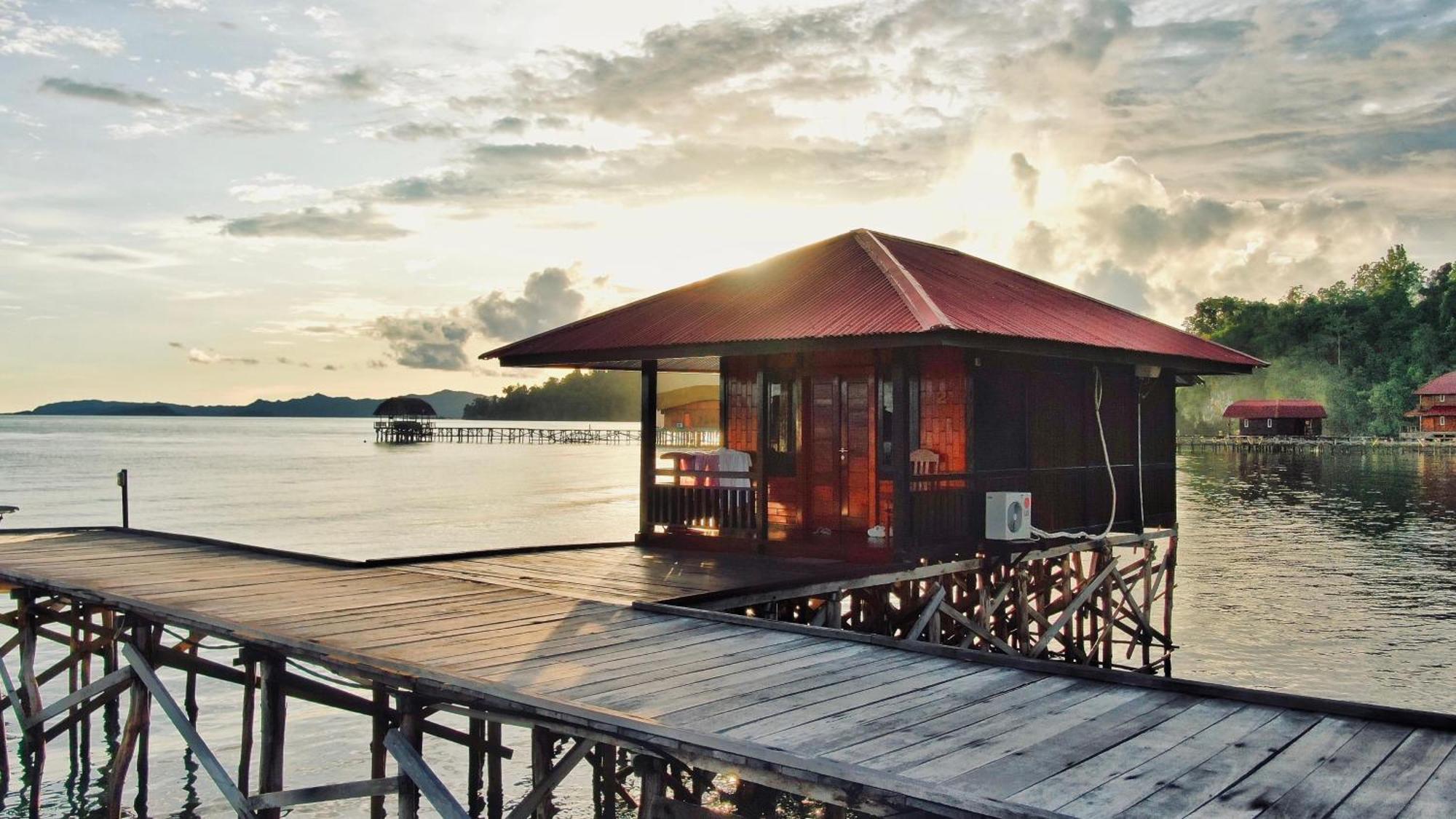 Coriana Dive Resort Waisai ภายนอก รูปภาพ